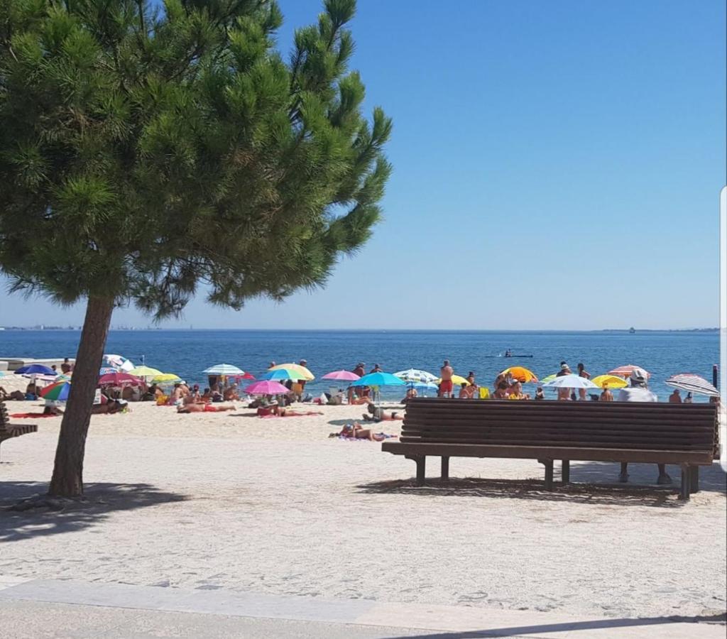 Sunny Setúbal Apartments Bagian luar foto